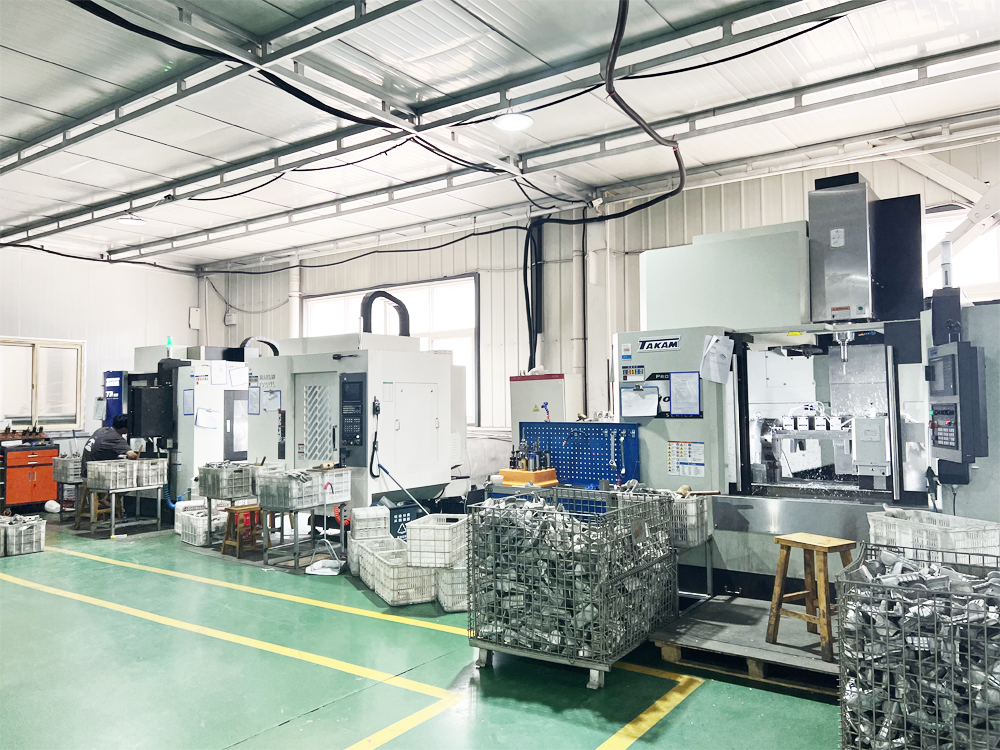 Lavorazione CNC (controllo numerico computerizzato) di precisione